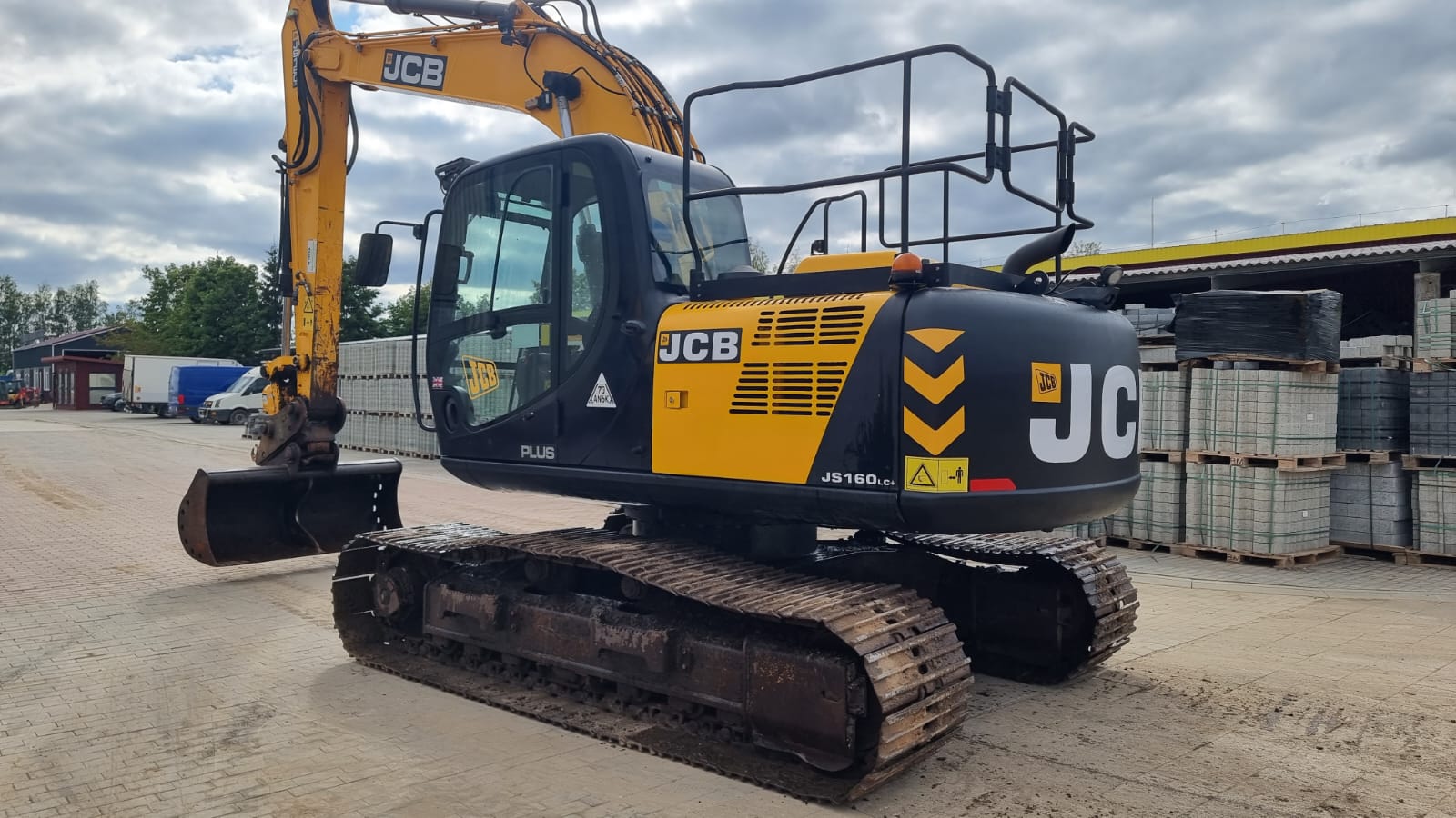 JCB JS 160 LC T4
